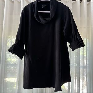 Focus Casual Life black cowl tunic size medium